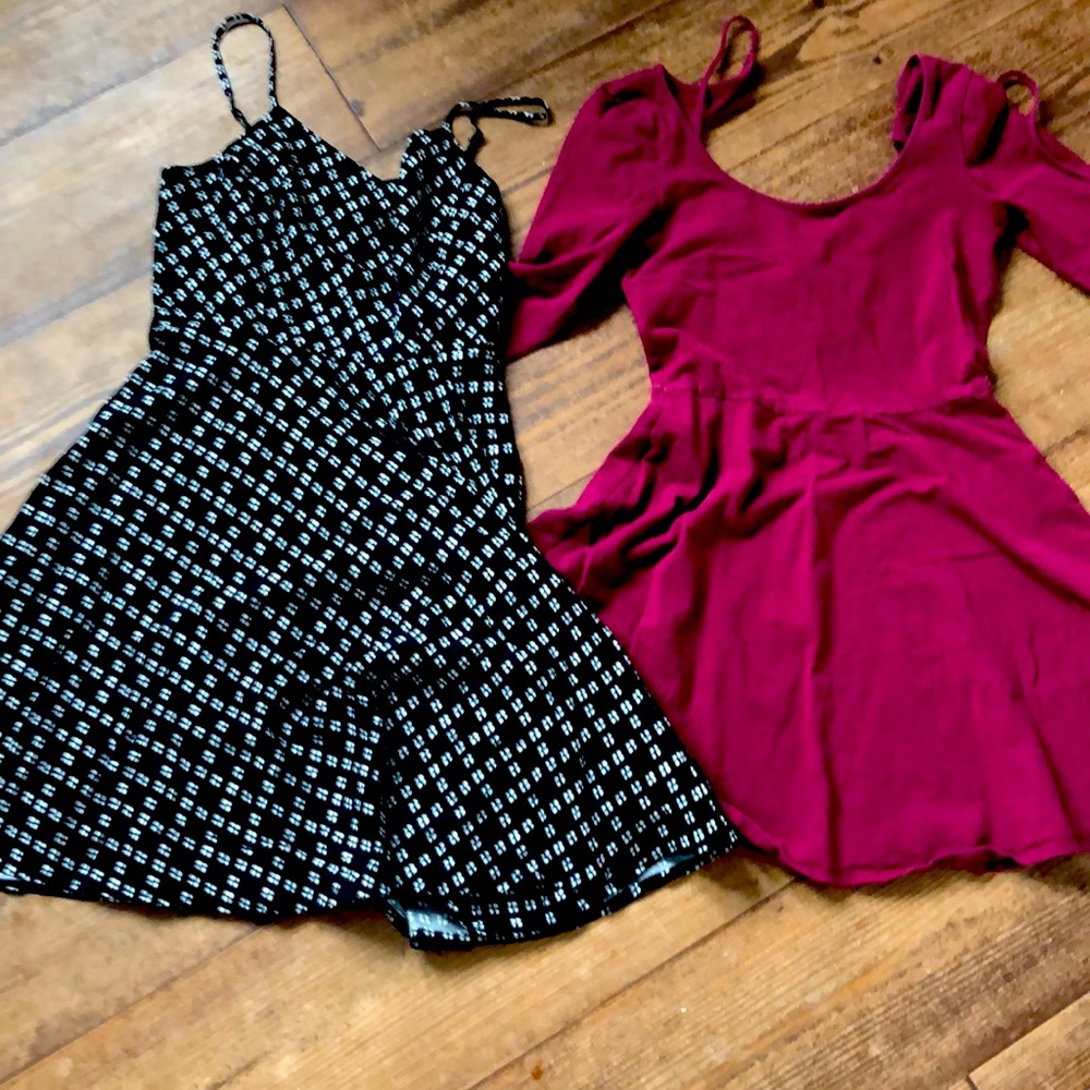 2 dresses small